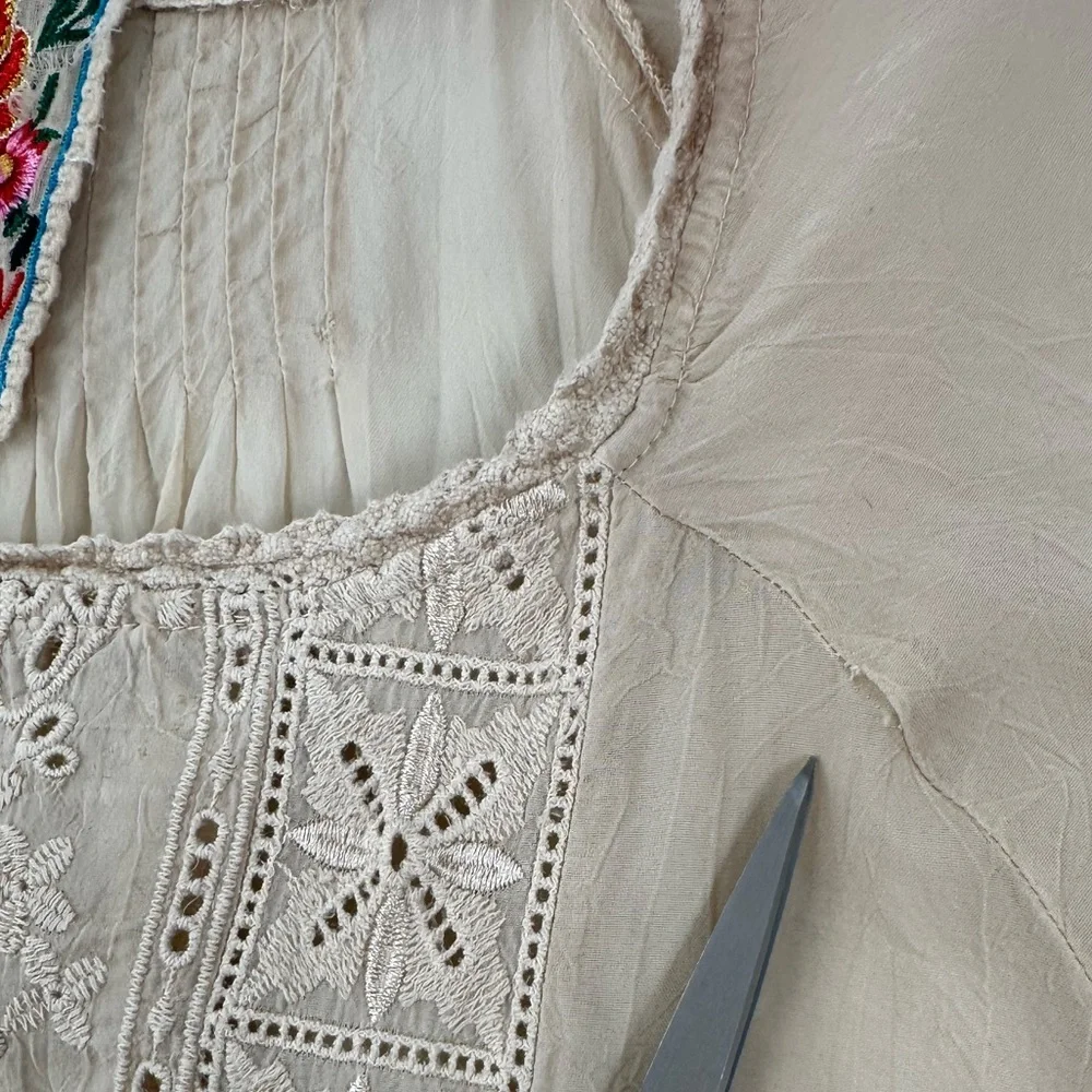 Johnny Was Beige Lace Embroidered Tunic Blouse Boho Romantic Festival Chic S